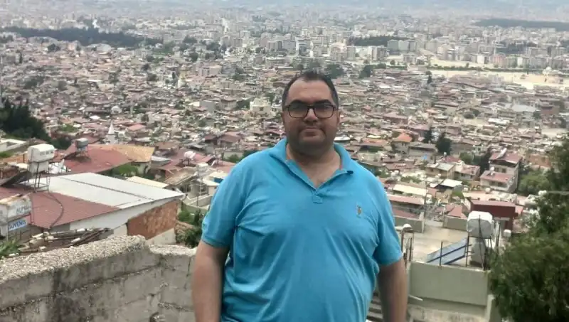 Fıtık Ağrılarıyla Mücadele Eden Adam, Diyetle 45 Kilo Verdi!