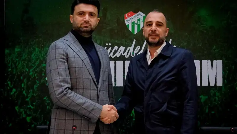 Bursaspor'da Yeni Dönem: Batalla'nın Yerine Gelecek İsim Belli Oldu!